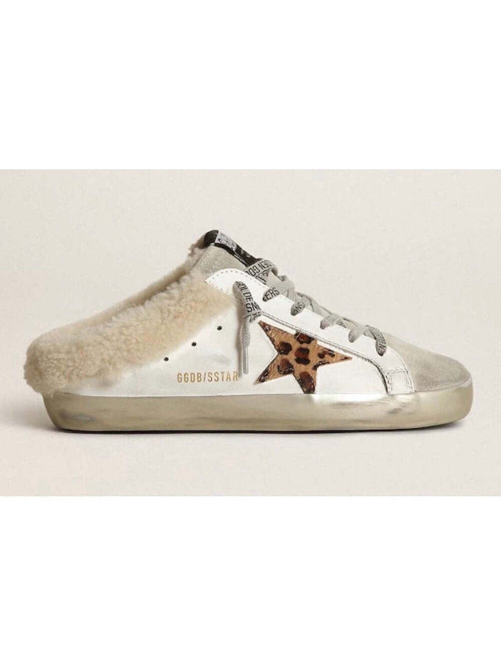 Golden Goose Super Star Sneakers(PLEASE REQUEST YOUR SIZE BEFORE PURCHASING)